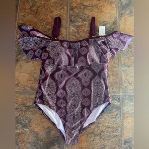 One piece swim suit